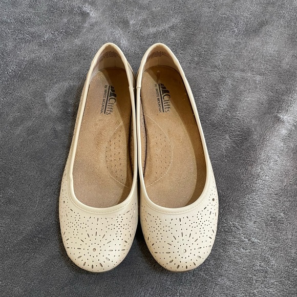 White Mountain Womens Flats Shoes - Picture 2 of 10